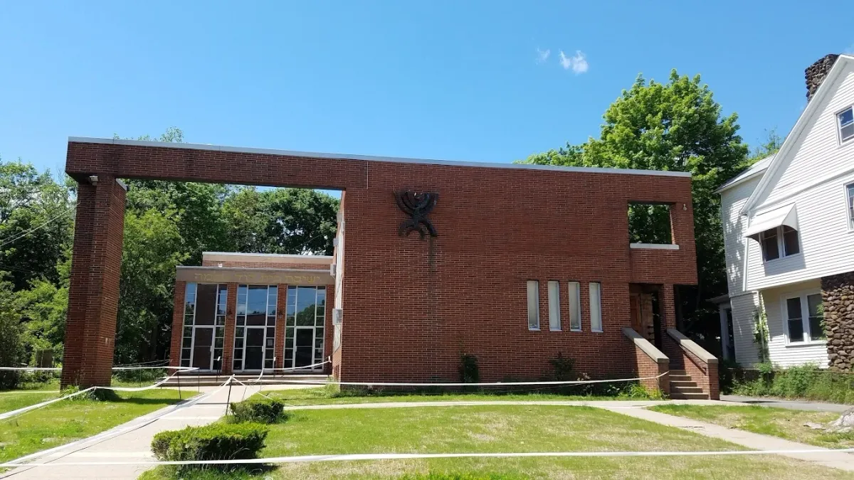 Yeshivas Lubavitch New Haven building